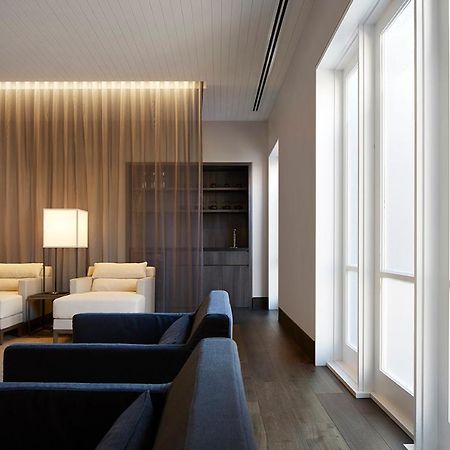 Brassey Hotel - Managed By Doma Hotels Канберра Экстерьер фото