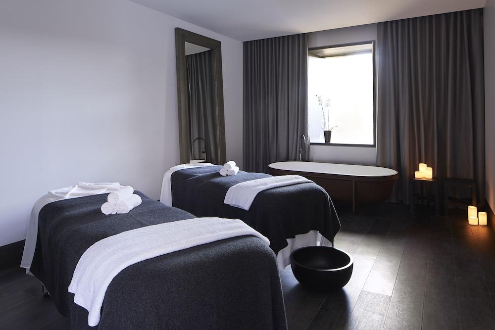 Brassey Hotel - Managed By Doma Hotels Канберра Экстерьер фото