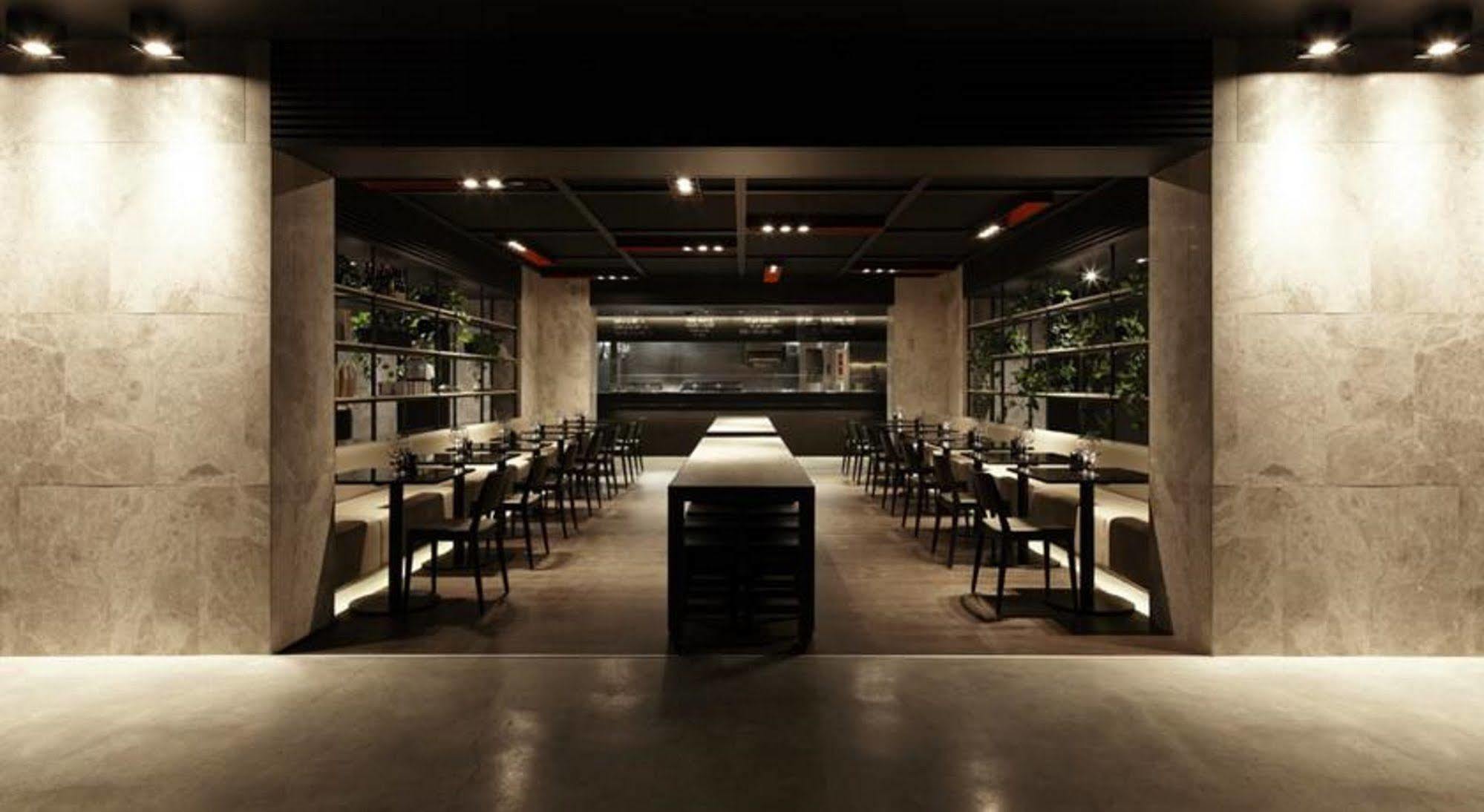 Brassey Hotel - Managed By Doma Hotels Канберра Экстерьер фото
